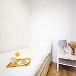 Lovely In Apartment Warsaw