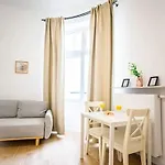 Apartment Lovely In