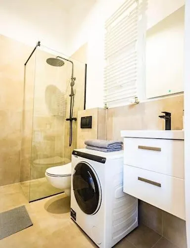 Lovely In Apartamento Varsóvia